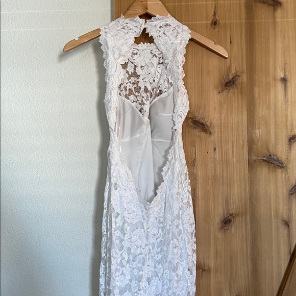 Grace loves lace Alexandria gown Additional pics+size chart (2) - Picture 13 of 17